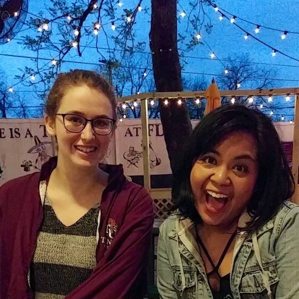 Meet your Posher, Claire